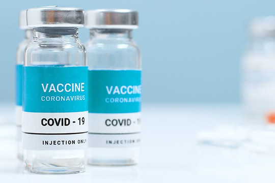 CEO BioNTech: Vắc xin COVID-19 công thức mới sẽ cần cho năm 2022