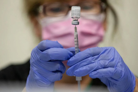 ‘Mỹ có thể cần tỷ lệ tiêm vắc xin hơn 90% để đánh bại biến thể Delta’
