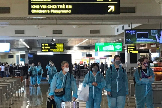 TP.HCM muốn tổ chức một số chuyến bay ra thủ đô, Hà Nội dè dặt