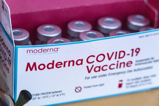 Moderna chạy đua vì lợi nhuận, nhiều nước khó tiếp cận vắc xin COVID-19 và mua giá cao hơn Mỹ