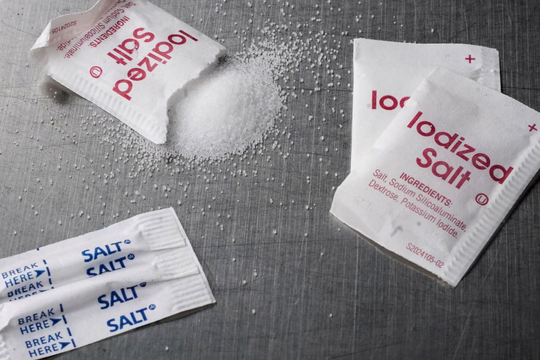 FDA cắt giảm lượng muối trong thực phẩm hằng ngày, ngăn hàng trăm ngàn người Mỹ chết sớm