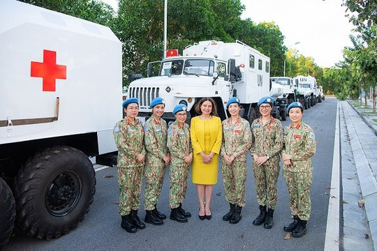 Đại sứ Úc tôn vinh tầm quan trọng lãnh đạo của phụ nữ Việt Nam