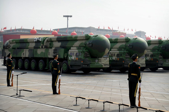 Nước Mỹ xôn xao trước báo cáo Trung Quốc thử vũ khí bắn xuyên khí quyển