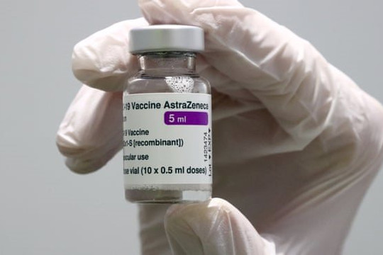 CEO Soriot nói COVID-19 bùng phát ở châu Âu vì nhiều người từ chối vắc xin AstraZeneca, các nhà khoa học hoài nghi