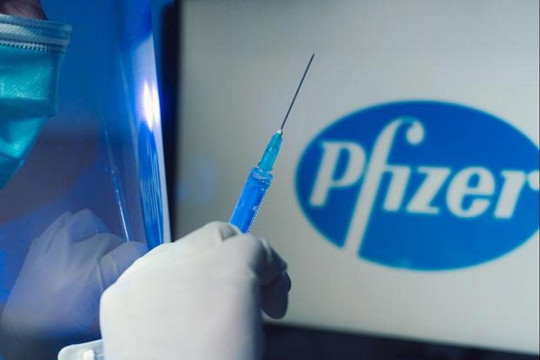 Nghiên cứu 80.000 người, chuyên gia nói cần mũi vắc xin Pfizer thứ 3 sau 5 tháng, Anh khuyên dân tiêm trước 11.12