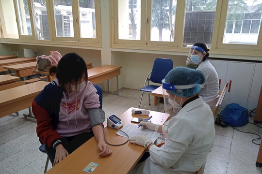 Sức khỏe 4 học sinh bị sốc sau khi tiêm vắc xin COVID-19 ở Bắc Giang đã ổn định