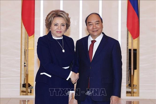 Chủ tịch nước Nguyễn Xuân Phúc hội kiến Chủ tịch Thượng viện Nga Valentina Matvienko