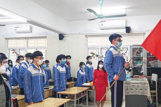 Hà Nội mở trường đón hơn 40.000 học sinh khối 12 đến học trực tiếp