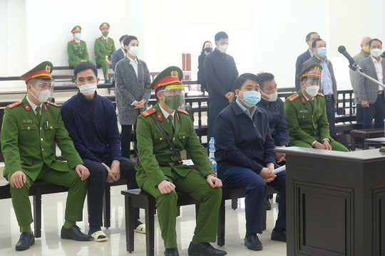 Gia đình ông Nguyễn Đức Chung nộp 10 tỉ đồng để bảo lãnh nghĩa vụ thi hành án