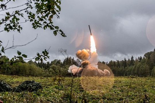 Nga - NATO có thể triển khai tên lửa hạt nhân tầm trung