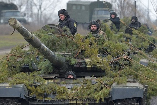 Ukraine cho phép quân đội nước ngoài tập trận chung trong năm sau
