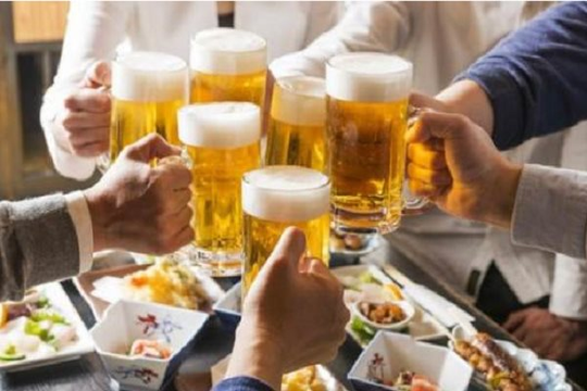 TP.HCM: Quận 10 cấm bán rượu bia ở những địa bàn có dịch cấp độ 3