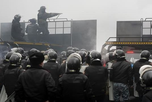 Tổng thống Kazakhstan ra lệnh "bắn không cần hỏi" để bình ổn đợt biểu tình bạo động 