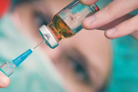 ‘Ít nhất 2 năm nữa mới có vắc xin chống lại nhiều biến thể SARS-CoV-2’