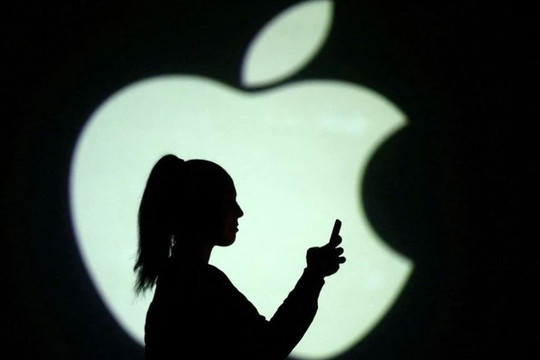 CEO Tim Cook hé lộ kế hoạch về vũ trụ ảo, cổ phiếu Apple tăng vọt