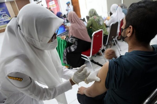Indonesia sẽ sử dụng vắc xin COVID-19 nội trong quý 3