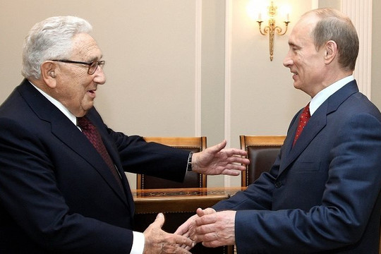 Nhìn lại tiên đoán chính xác của Henry Kissinger về quyết tâm của Nga với Ukraine hiện giờ