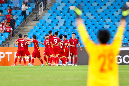 U23 Việt Nam vô địch, xin đừng quên giải bệ phóng U19 Quốc gia đang tiến hành
