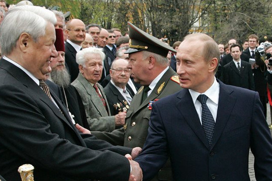 Tổng thống Putin quyết đảo ngược chính sách thân phương Tây của người tiền nhiệm Yeltsin