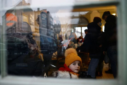 Nhiều người tị nạn Ukraine cầu xin 'đóng cửa bầu trời'