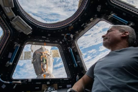 Phi hành gia Mỹ sẽ trở về Trái đất trên tàu vũ trụ của Nga