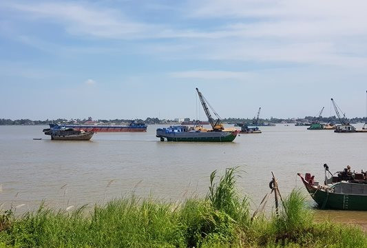 UBND tỉnh An Giang hủy bỏ giao kết hợp đồng mỏ cát sông Tiền hơn 2.811 tỉ đồng