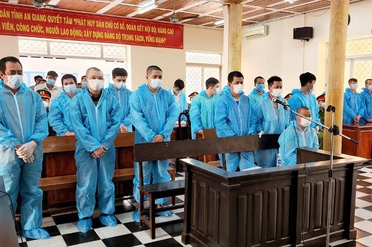 ‘Trùm’ Út Gà cùng 42 đàn em lãnh án trong vụ sòng gà lớn nhất tại An Giang