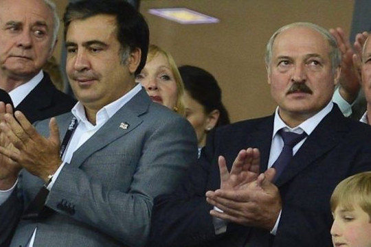 Cựu tổng thống Saakashvili từ trong tù vẫn gửi lời khuyên cho Tổng thống Belarus về vấn đề Ukraine