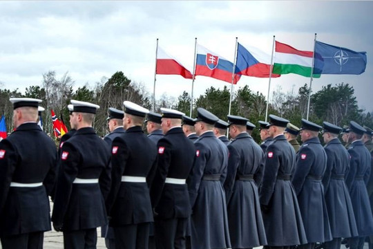 Ba Lan và CH Czech tẩy chay Hungary vì từ chối giúp đỡ Ukraine