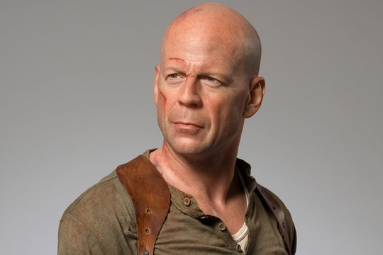 Tài tử Bruce Willis từ bỏ diễn xuất ở tuổi 67