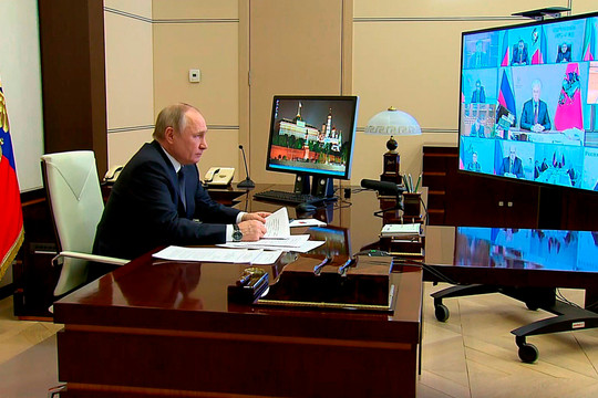 Tổng thống Putin đã nắm thông tin vụ cháy kho dầu Belgorod, Ukraine phủ nhận liên quan