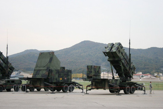 Được Mỹ duyệt thương vụ hỗ trợ tên lửa, Đài Loan tuyên bố đánh trả nếu bị thách thức "4 điều tồn tại"