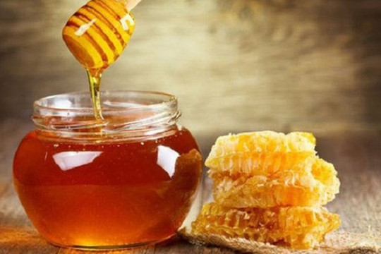 Mỹ giảm 7 lần thuế chống bán phá giá cho mật ong Việt Nam