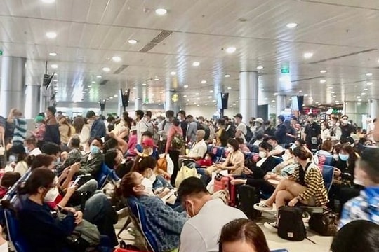 Dự báo khách đông kín, các sân bay 'lên dây cót' cho dịp 30.4-1.5
