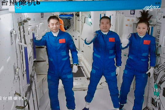 Trung Quốc đưa 3 phi hành gia lên trạm Thiên Cung vào tháng 6