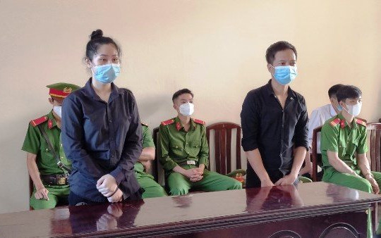 Kiên Giang: Mua bán ma túy, cặp vợ chồng hờ lãnh án
