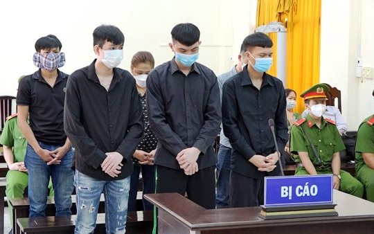 Kiên Giang: 43 năm tù dành cho 6 thanh niên giết người ở Phú Quốc