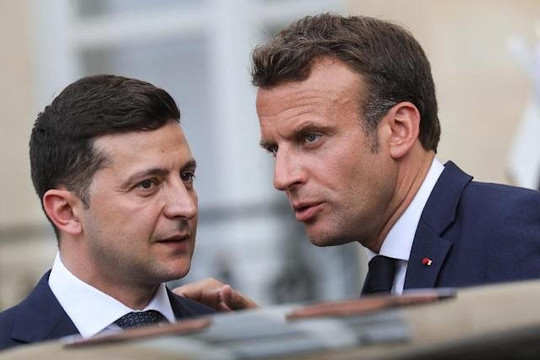 Tổng thống Pháp dội gáo nước lạnh vào khao khát sớm gia nhập EU của Ukraine
