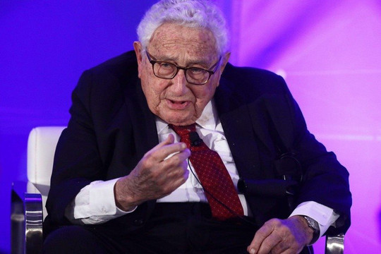 Kissinger dự đoán ra sao về khả năng kết thúc cuộc xung đột Ukraine?