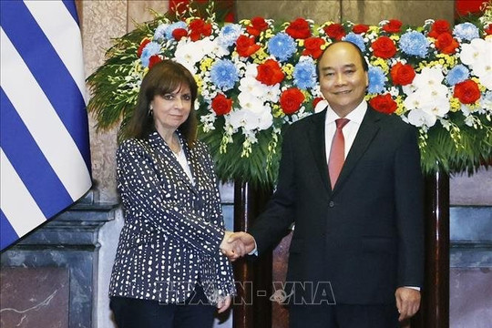 Chủ tịch nước chủ trì Lễ đón Tổng thống Hy Lạp thăm chính thức Việt Nam