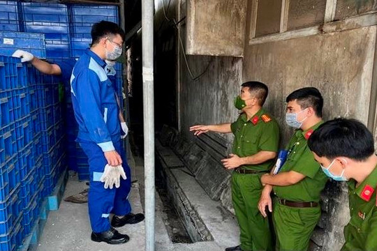 Khởi tố vụ Công ty Điện Quang chôn xả chất thải nguy hại