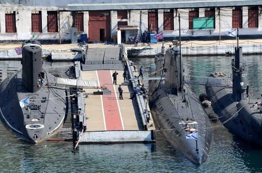 Nga trang bị tên lửa hành trình cho tàu ngầm ở Biển Đen