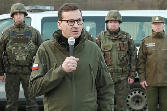 Ba Lan nói về “vũ khí tối thượng” để ngăn đà tiến quân của Nga