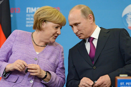 Bà Merkel lần đầu lên tiếng về tình hình Ukraine: Đức chẳng có gì sai khi xích lại gần Nga