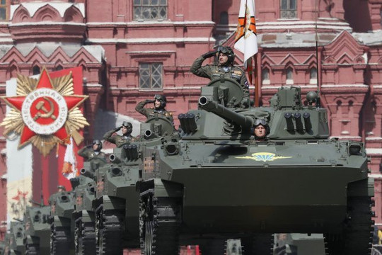 Báo Anh: NATO chớ vội lạc quan tếu với tổn thất của Nga ở Ukraine