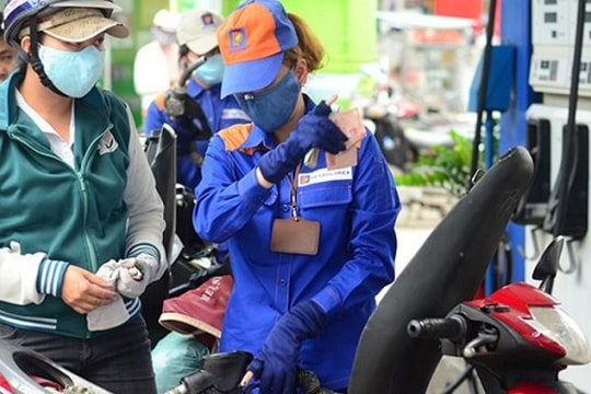 Làm việc từ xa: ‘Mũi tên trúng nhiều đích’ cho bài toán năng lượng quốc gia