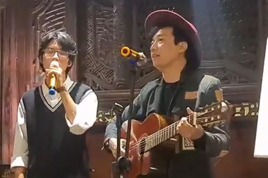 Clip Avin Lu gây bất ngờ khi hát live ‘Diễm xưa’ của Trịnh Công Sơn
