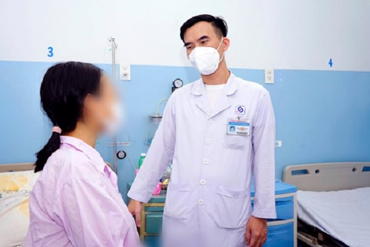 Thai phụ 24 tuần tuổi bị tai nạn vỡ gan được cứu sống cùng thai nhi