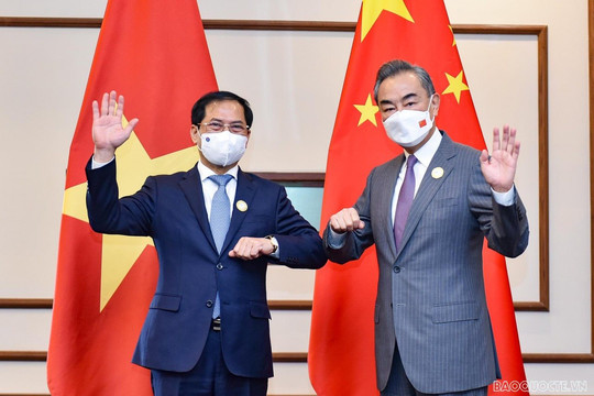 Trung Quốc khẳng định đang cùng Việt Nam chia sẻ những lợi ích chiến lược chung to lớn