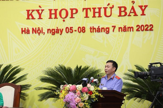 Hà Nội: Trong 6 tháng, 112 cán bộ bị truy tố về tội tham nhũng